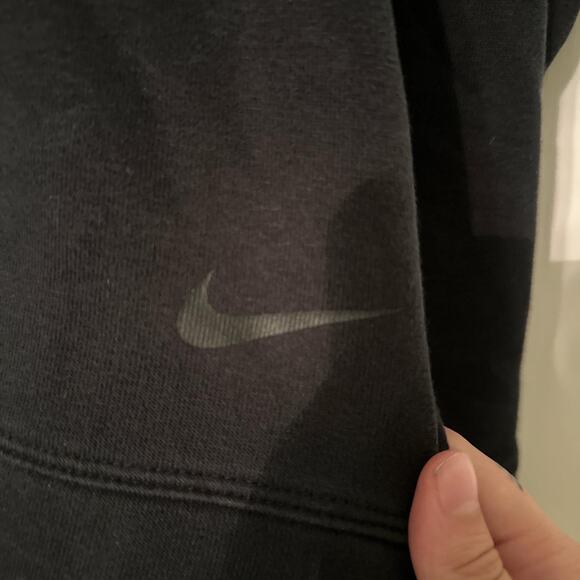 Nike Training Open Back Crewneck - Picture 6 of 6